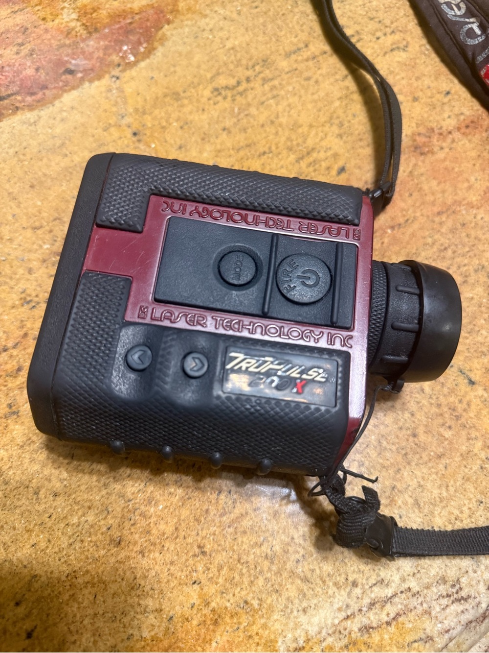 Pulse Trupulse 200X Laser Rangefinder - Black and Burgundy
